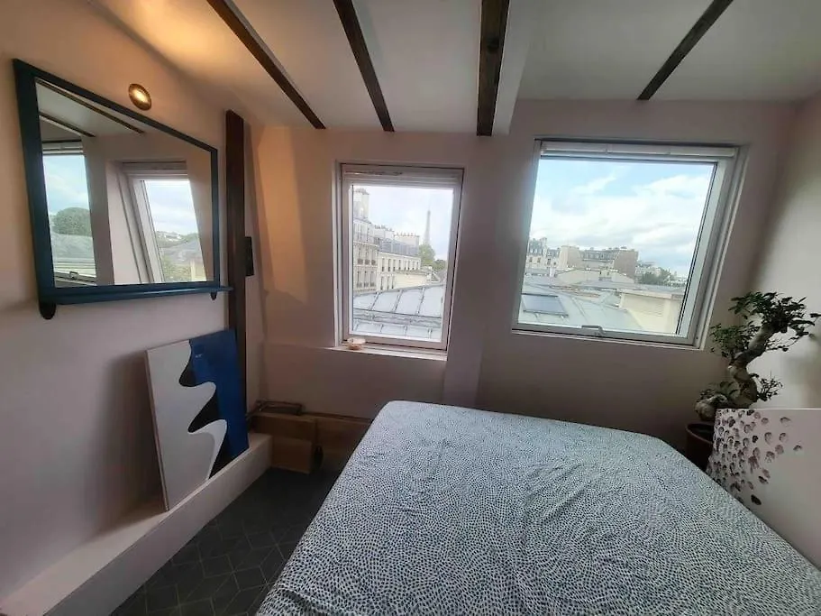 View Eiffel Tower Apartment Paris